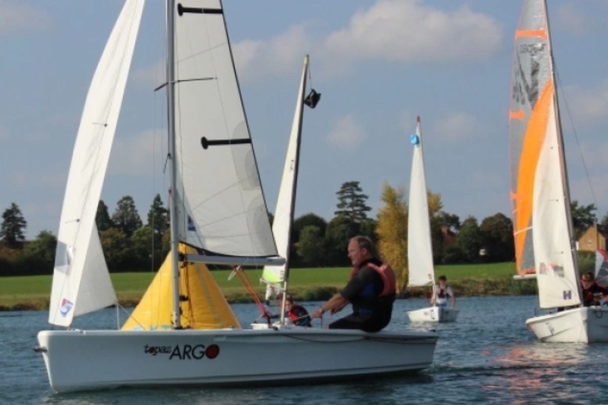 RYA Start Sailing Dinghy Course in Berkshire