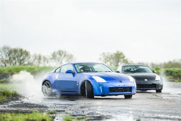 Drift Battle BMW vs 350z Driving Experience - 36 Laps