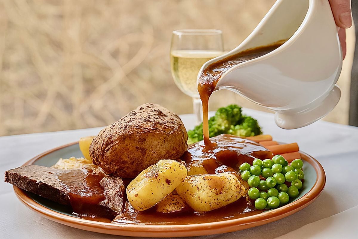 Ecclesbourne Valley Railway Steam Train Sunday Lunch For Two