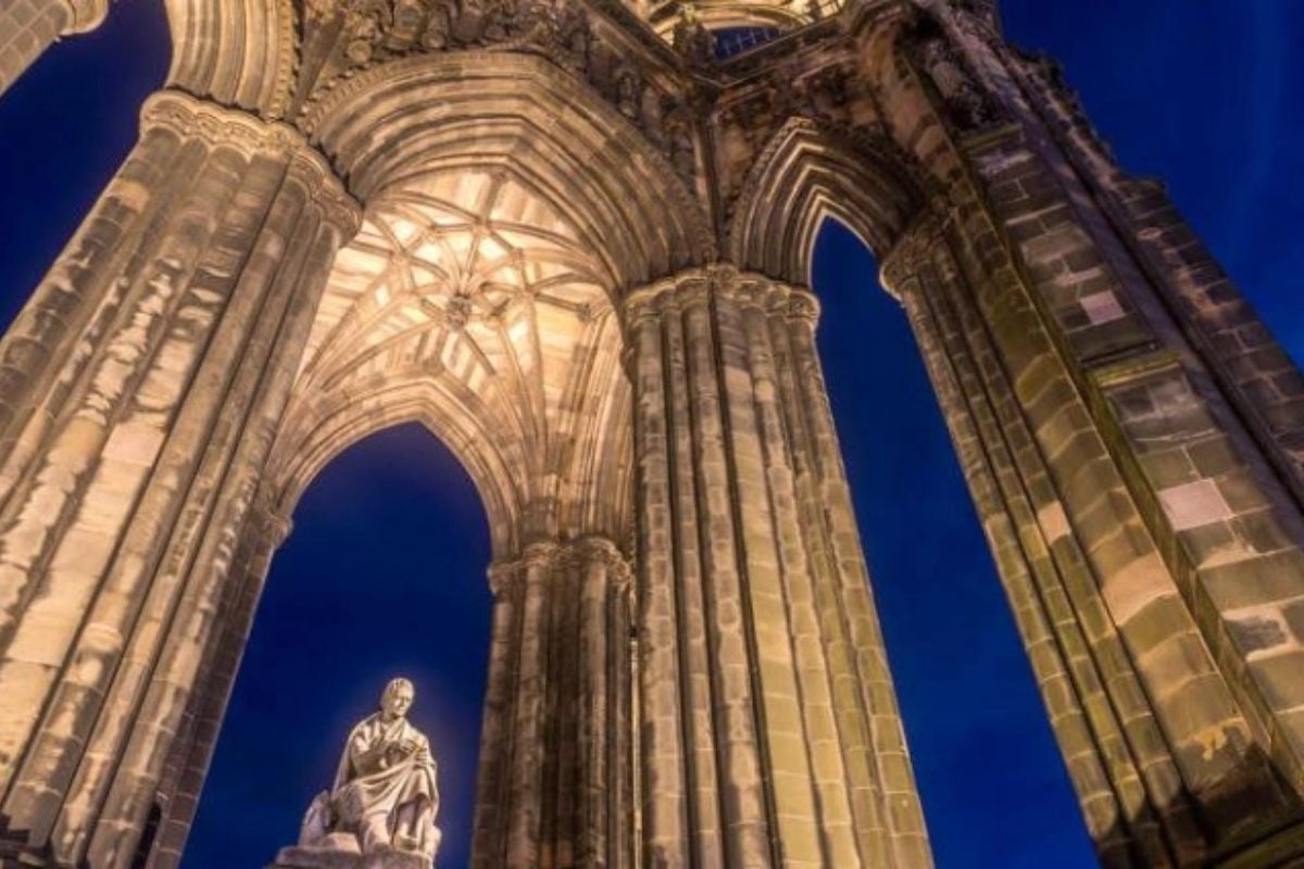 Edinburgh at Night Photography Workshop