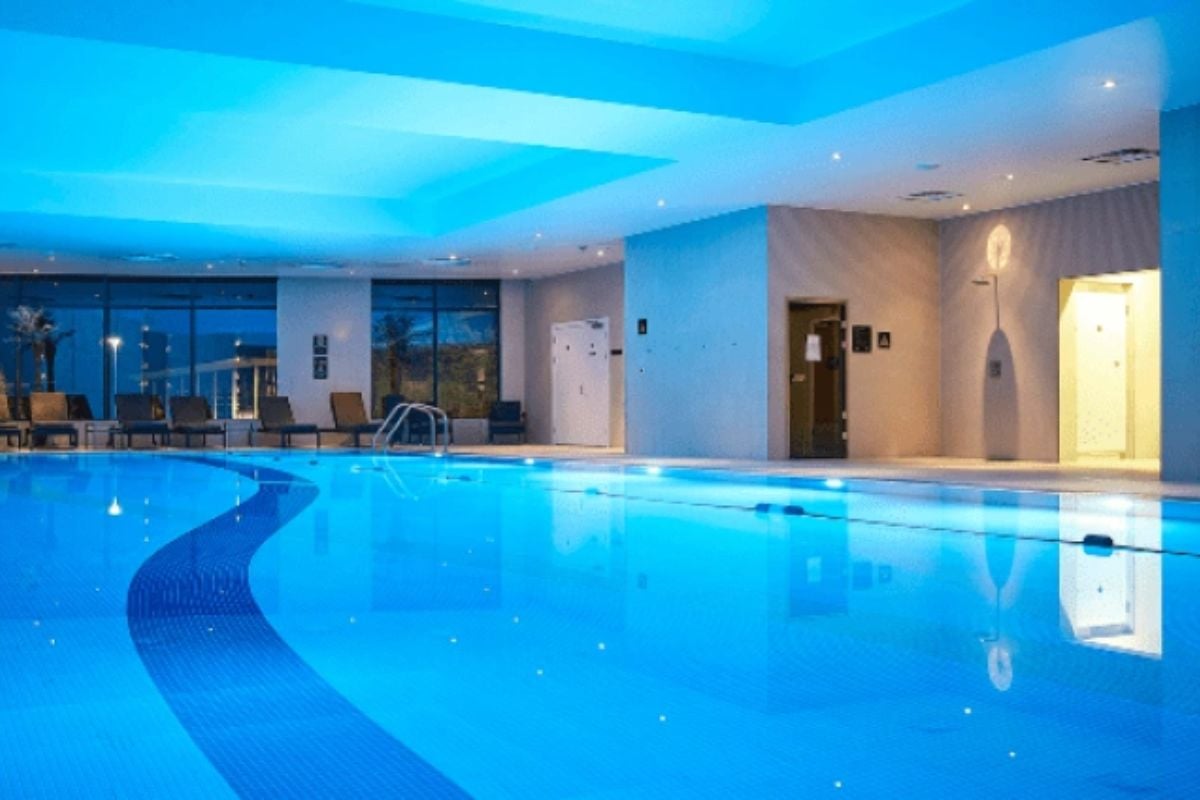 Esprit Spa Reading Massage and Afternoon Tea