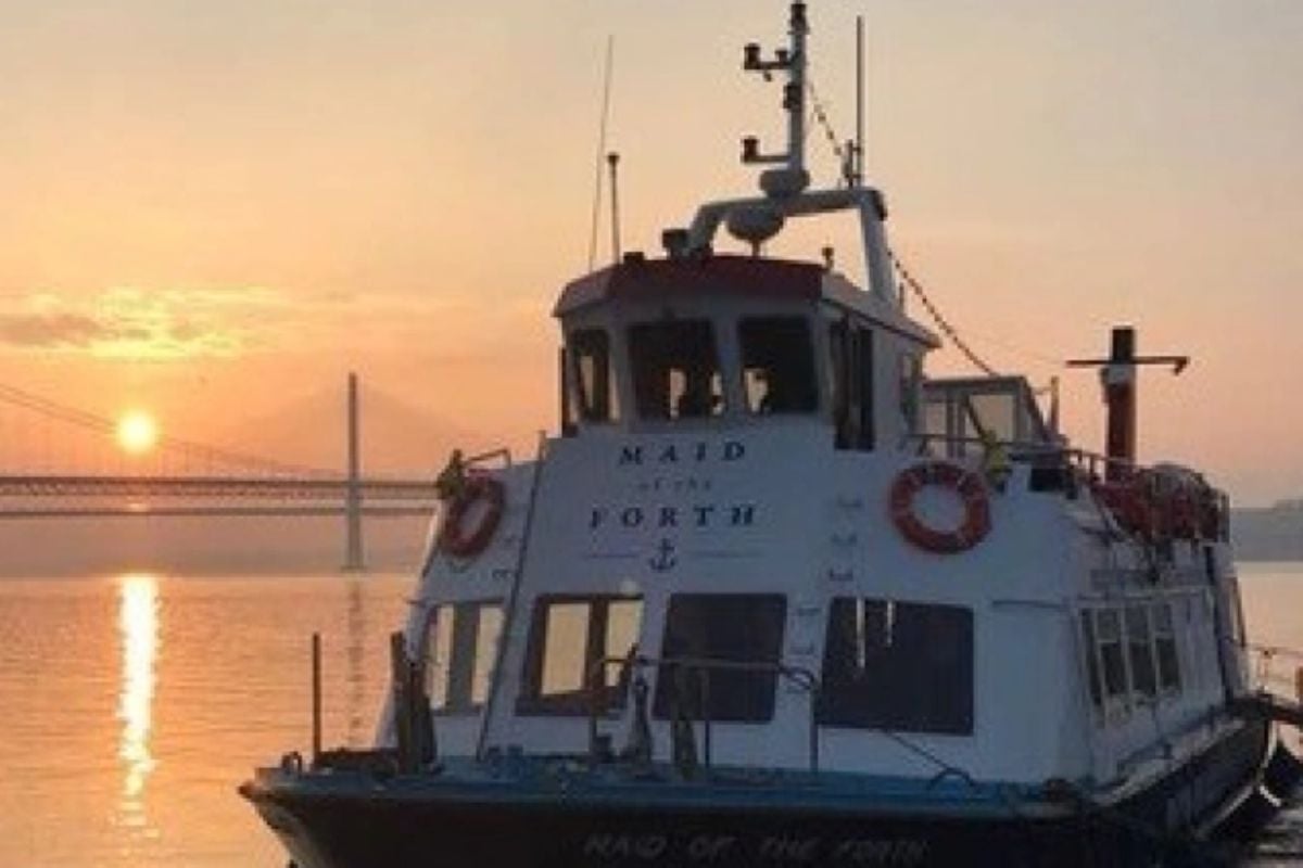 Evening Jazz Cruise with BBQ for Two in Edinburgh