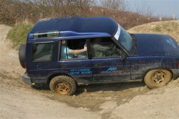 Exclusive 4 x 4 session for Two People - Wiltshire