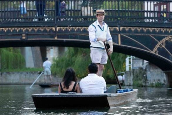 Exclusive Punting Tour for 12 People