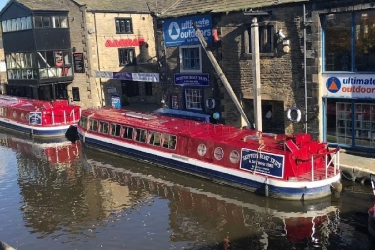 Fish and Chips Cruise in Skipton for Two