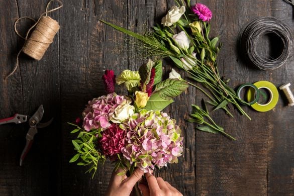 Flower Arranging Taster Class - Staffordshire