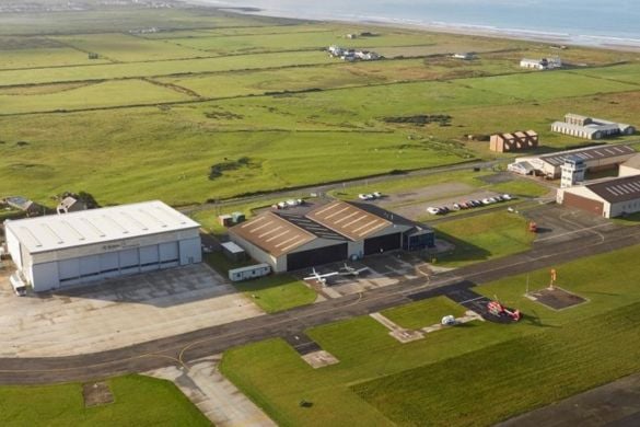 40 Minute Trial Flying Lesson In North Wales