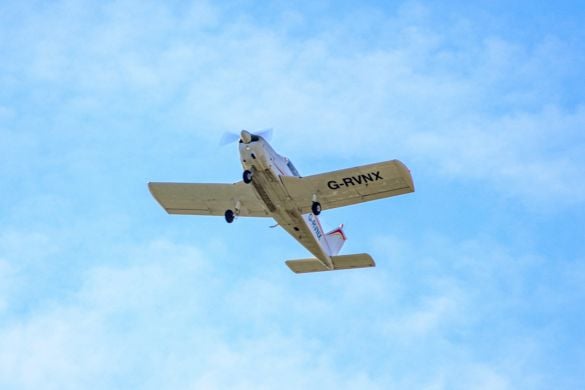 Four Seater Half Day Flying Lesson - Liverpool