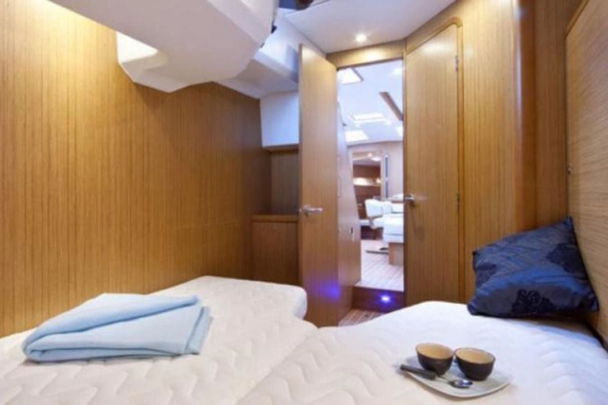 Jurassic Coast Full Day And Overnight Stay On A Luxury Yacht