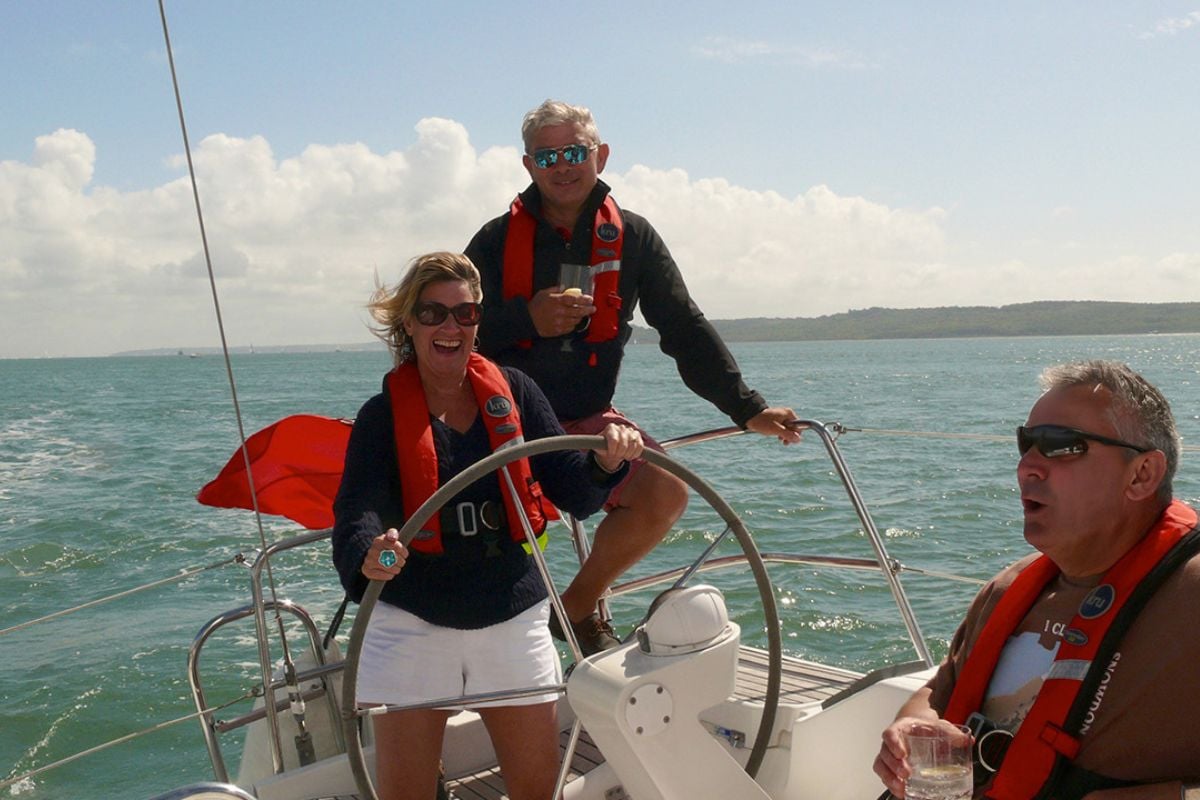 Full Day Private Solent Yacht Luxury Charter with Lunch