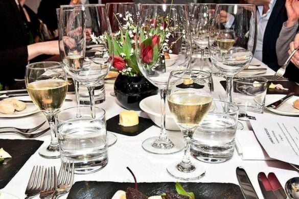 Full Day Wine Tasting Experience - Manchester