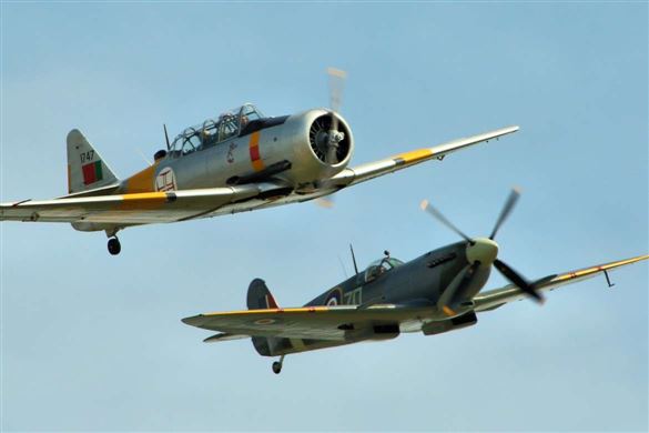 Harvard and Spitfire Flying Experience Duxford