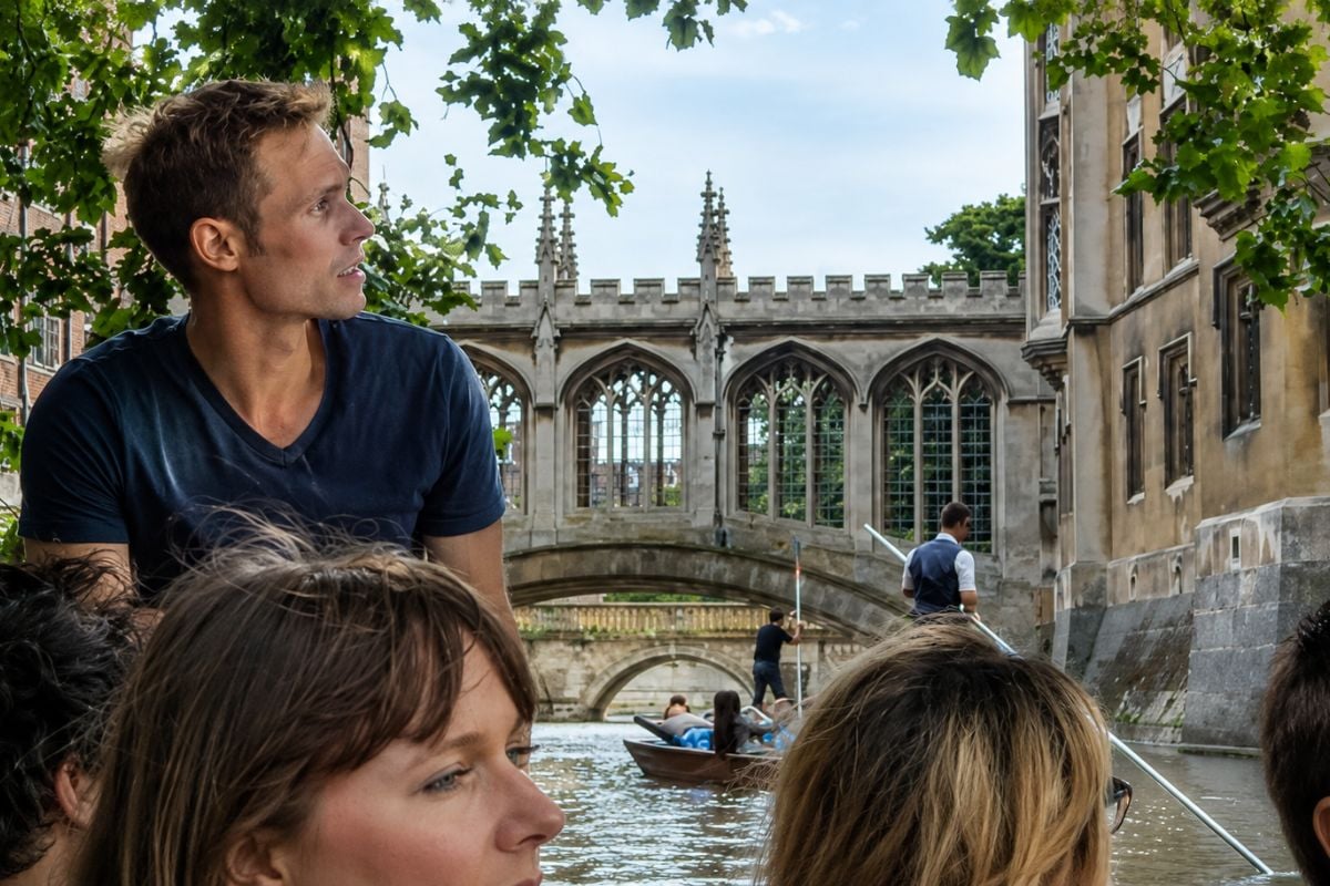 Historic Cambridge Punting and Walking Tour