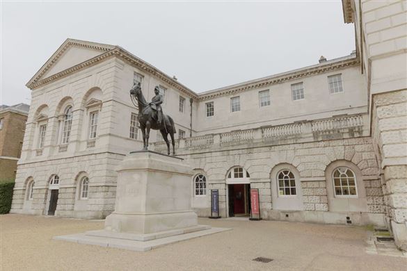 Household Cavalry Museum and Lunch for Two