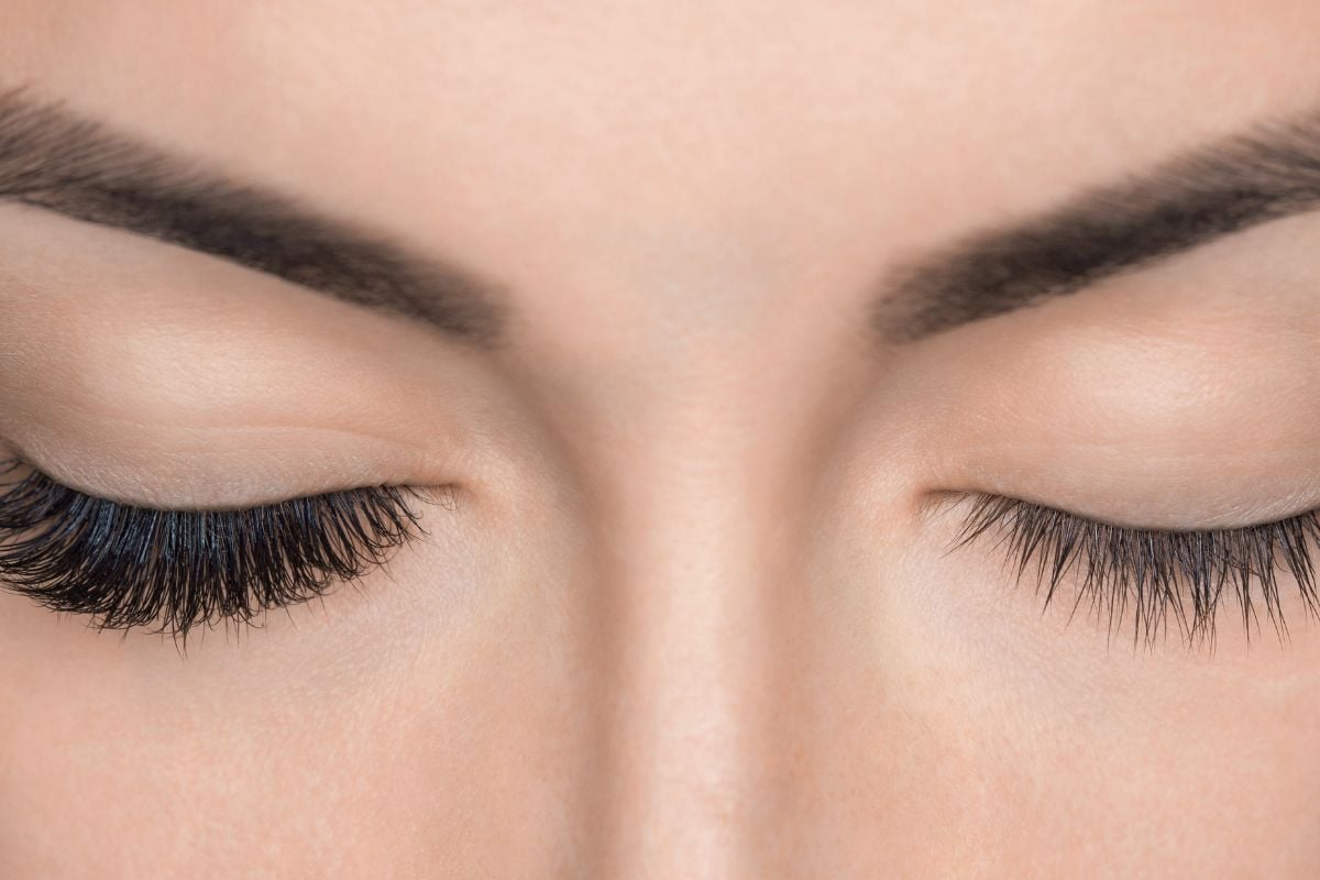 Individual Eyelash Extensions (Full Set)