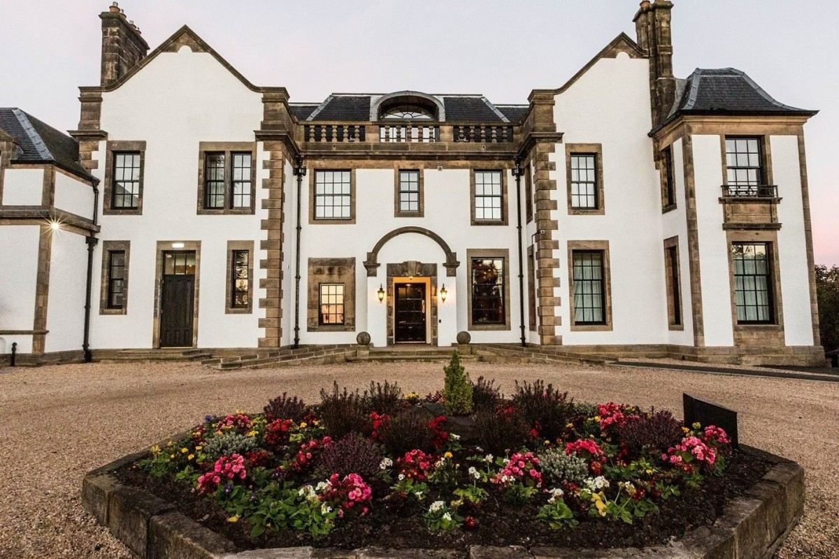 Indulgent Full Day Deluxe Spa Experience in Glasgow