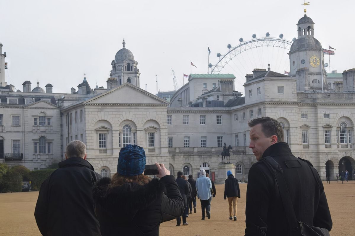 James Bond Film Locations Ultimate London Tour 