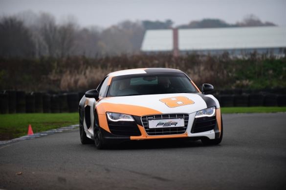 Junior 2 Supercar Drive
