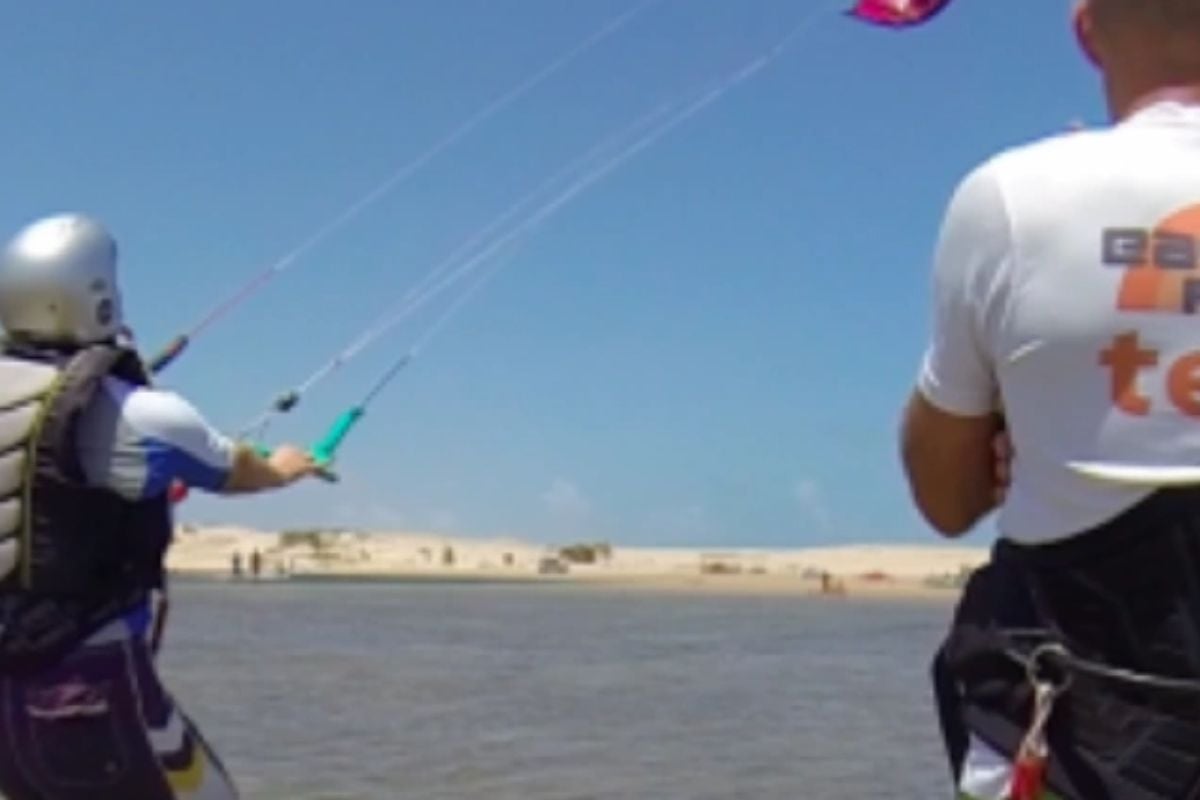 1 Day Kitesurfing Course in Poole