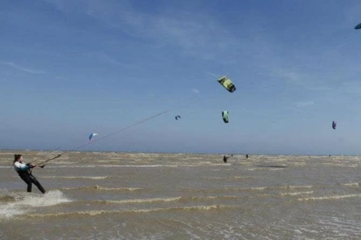 Camber Sands Two-Day Kitesurfing Course