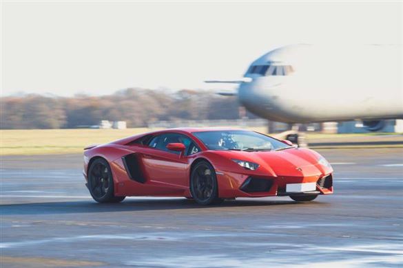 Lamborghini Aventador Blast