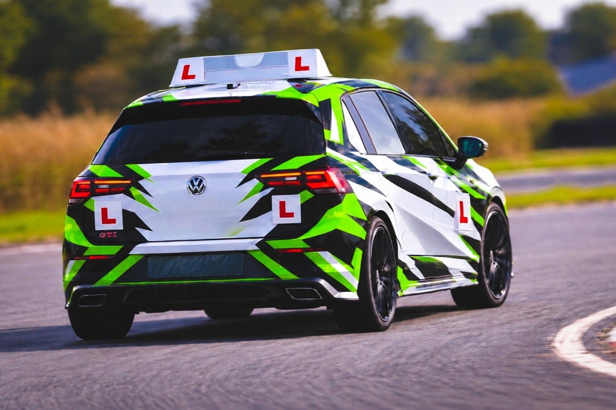 Learner Driver Experience - 6 Miles