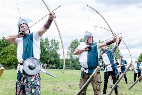 Medieval Longbow Experience In Essex