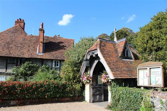 Midsomer Murders Coach Tour from London