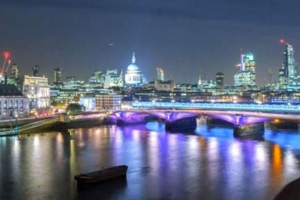 Night Time Taxi Tour of London
