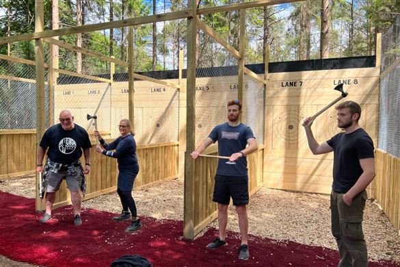 One Hour Axe Throwing Session - West Sussex