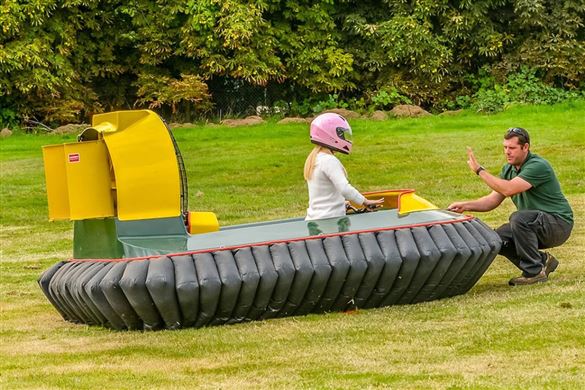 One Hour Hovercrafting for up to Six - Warwickshire