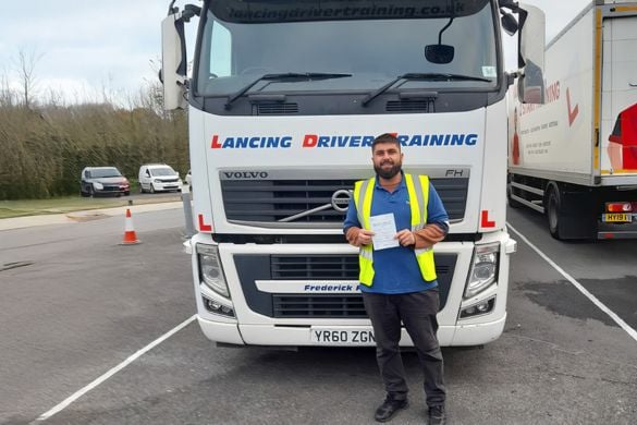 One Hour Lorry Driving Session West Sussex