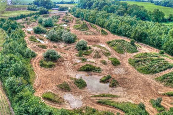 One Hour Land Rover Off Roading Session - Leicestershire