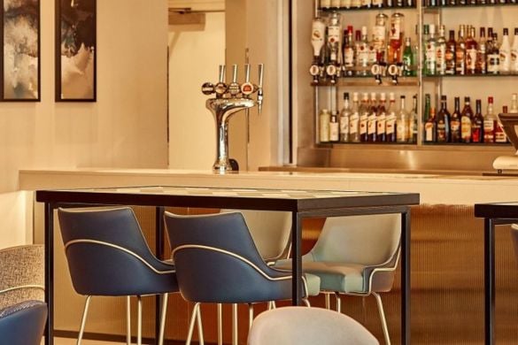 One Night Bed and Breakfast Spa Break For Two in Reading