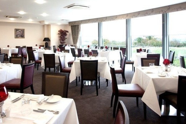 Overnight Spa and Golf Break For Two in Oxfordshire