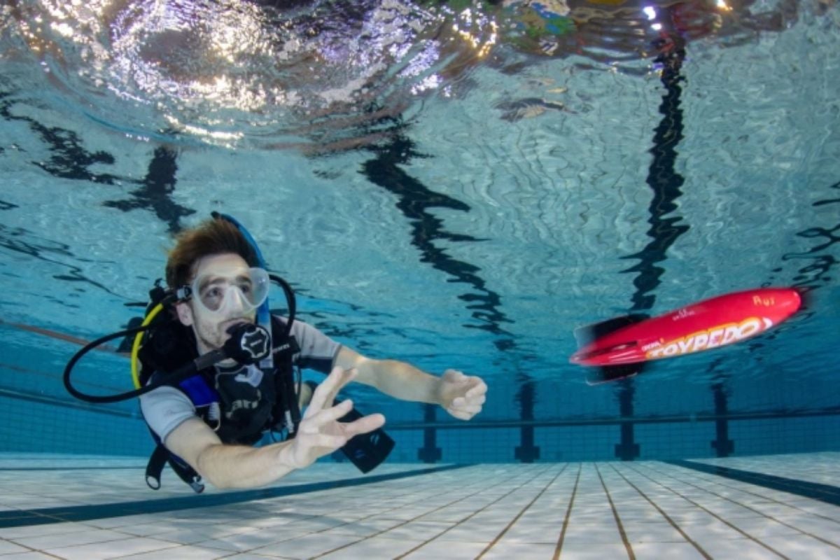 PADI Open Water Scuba Diving Course in Bristol
