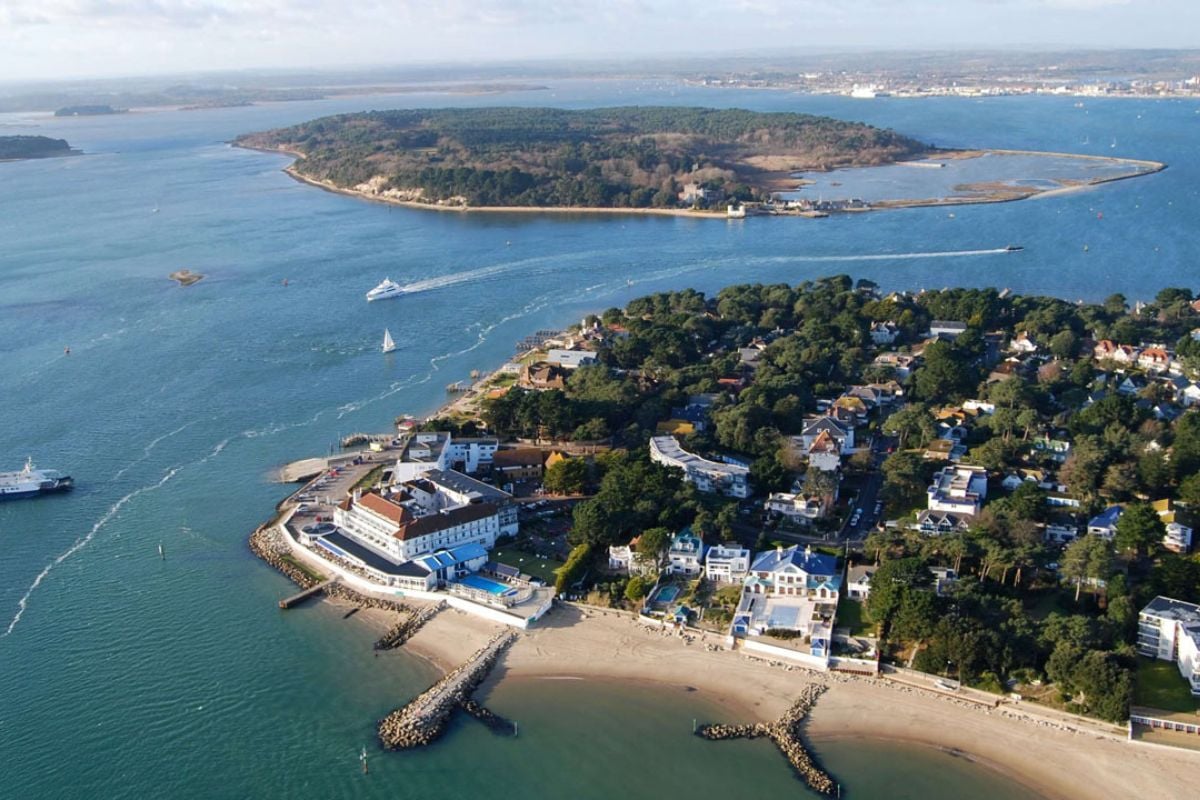 Private 30 Minute Helicopter Tour for Three from Bournemouth