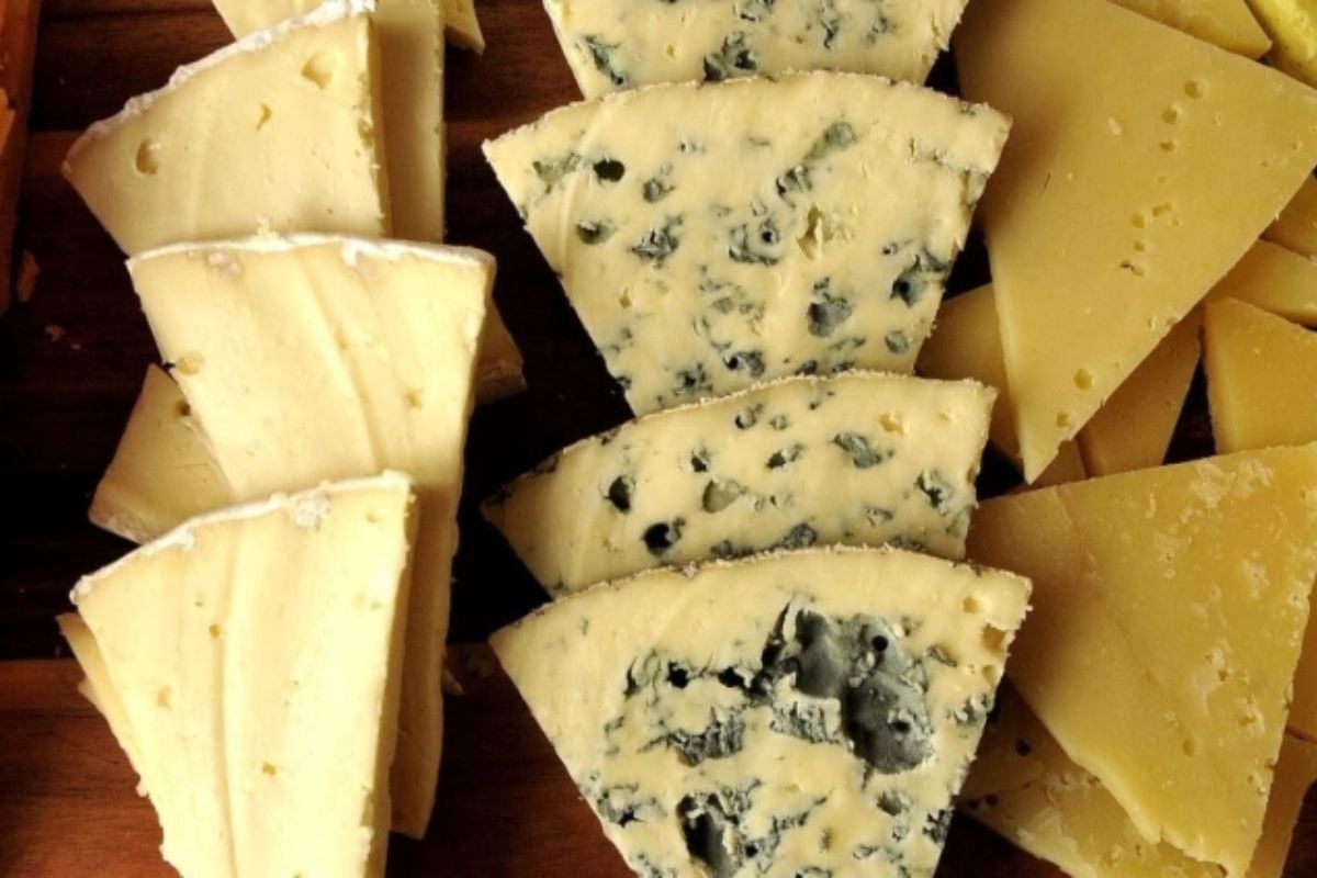 Private Food Tasting Tour of Cardiff