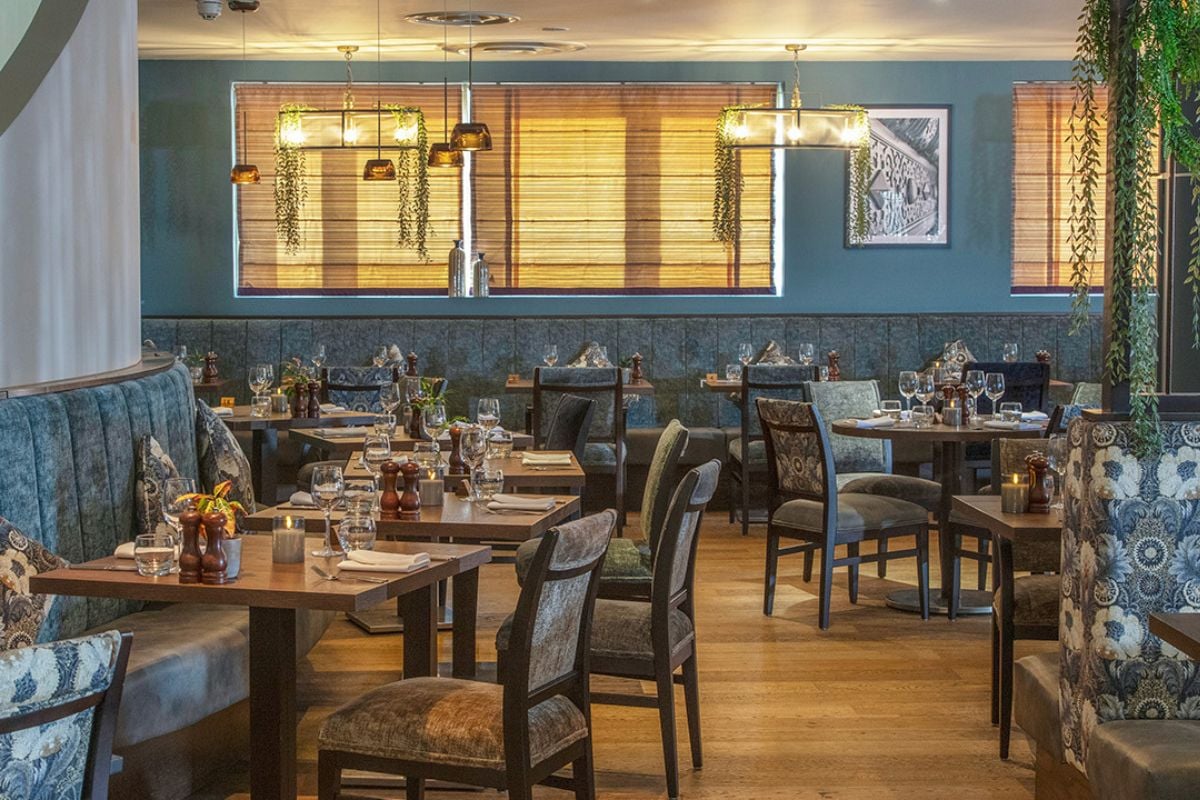 QHotels Weekend Spa Day with 50 Minute Treatment & Lunch (Choice 2)