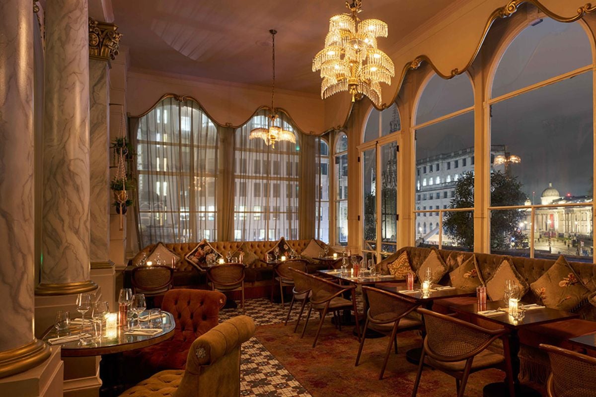 Royal Horses London Day Out and Sparkling Afternoon Tea for Two