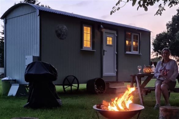 Shepherds Hut Two Night Break In Norfolk