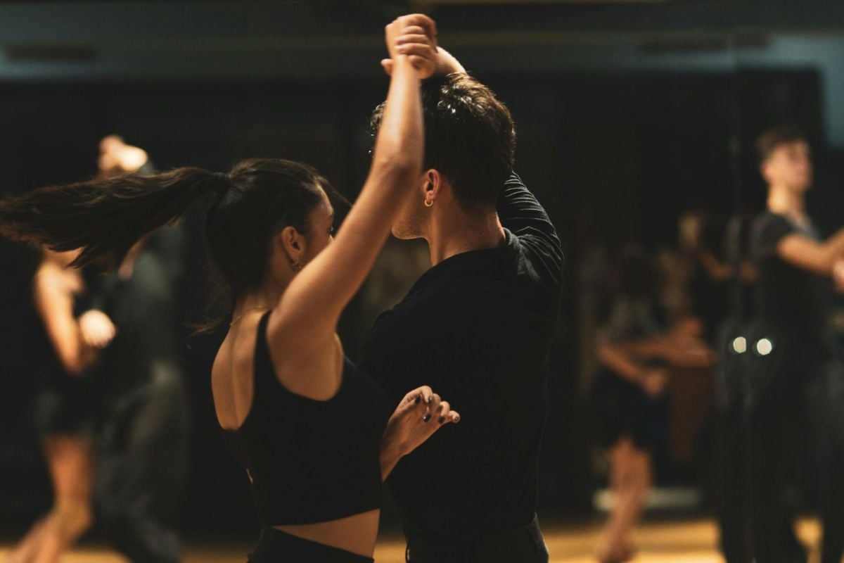 Single Dance Lesson for Two Adults in Chepstow