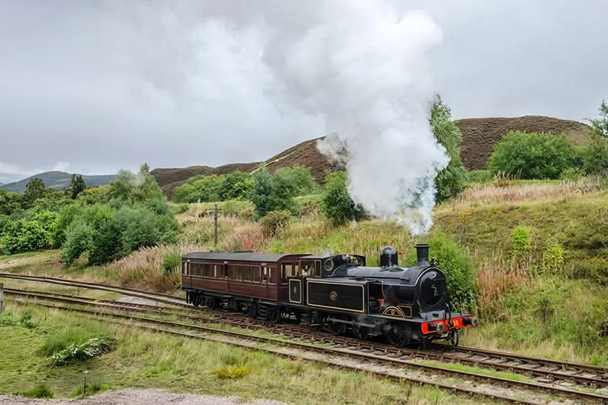 Steam & Coal Heritage Experience with Breakfast For Two