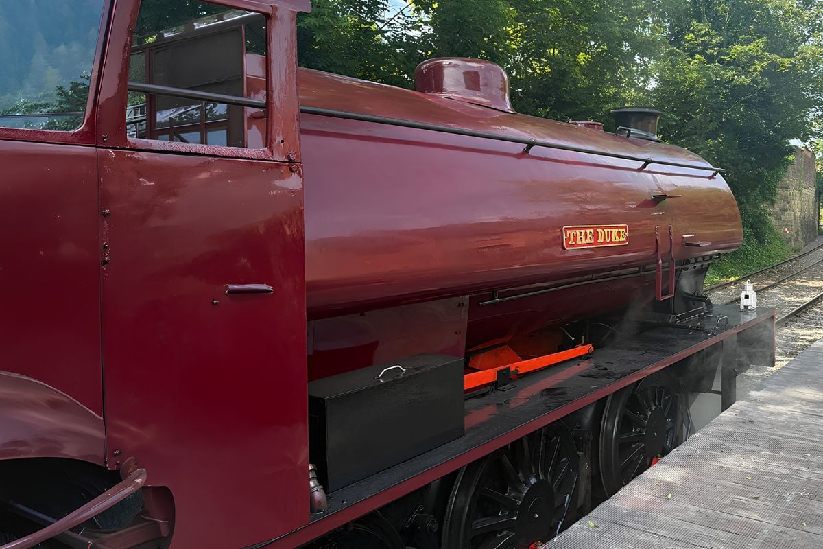 Steam Train Sunday Lunch in a Private Railway Compartment for Four