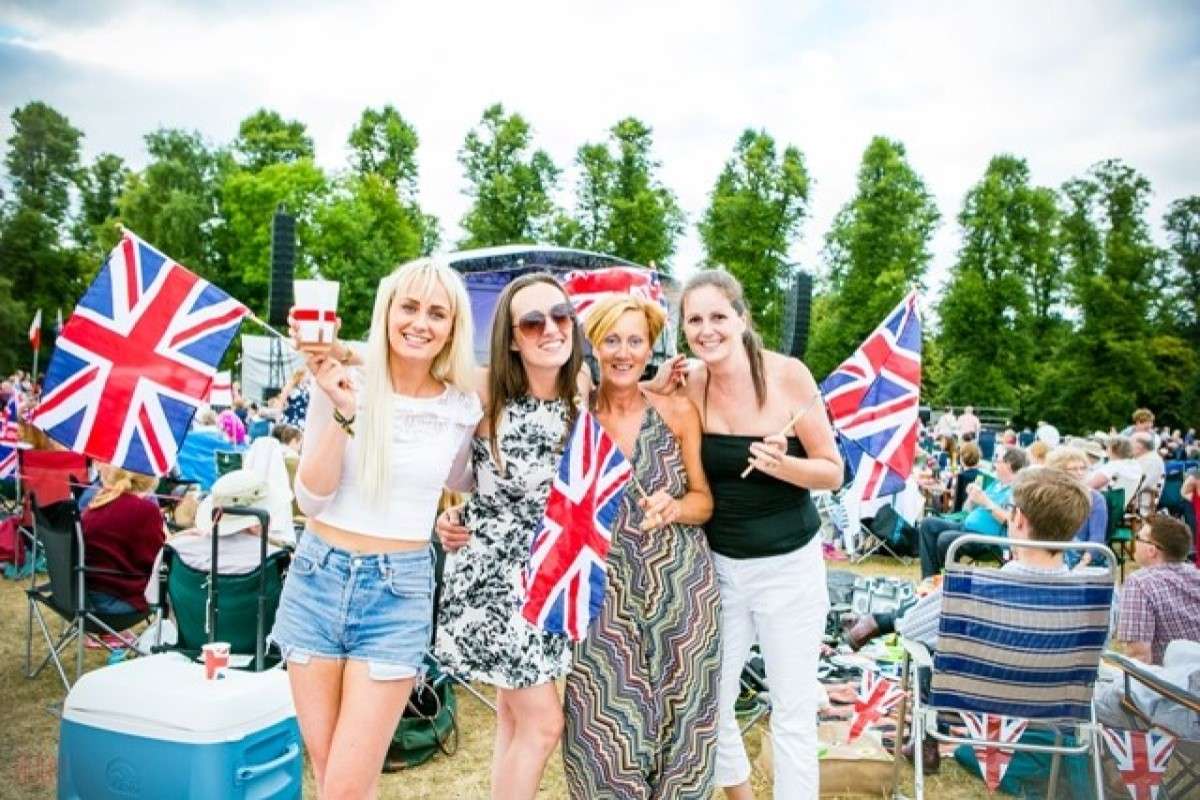 Summer Proms Picnic Offer for Two