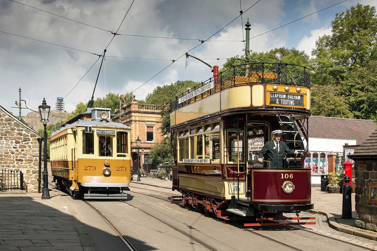 'Summer Special' Vintage Bus and Steam Train Day Trip