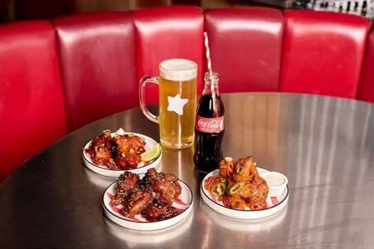 TGI Fridays Wings & Beer Bundle