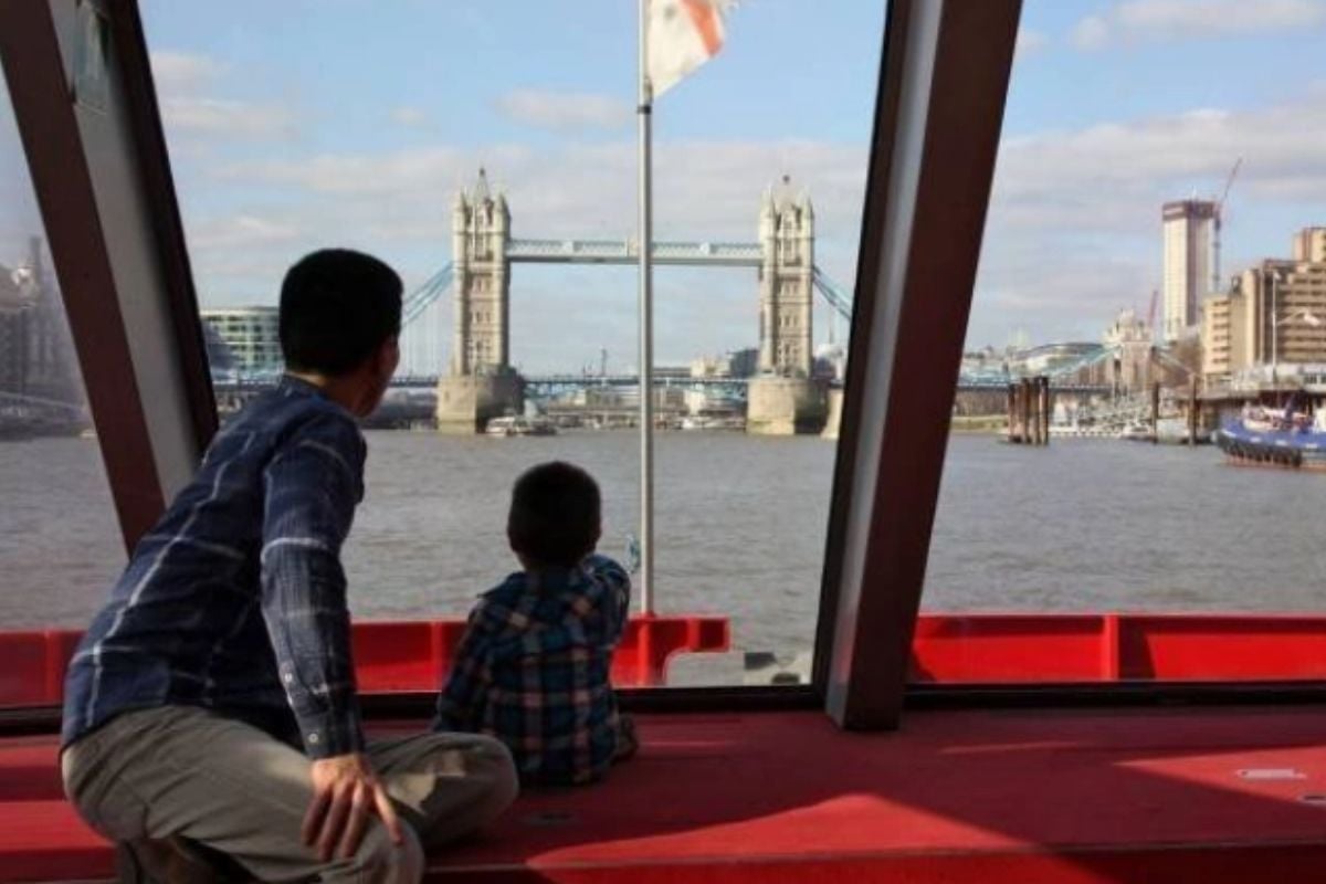 Thames Sightseeing Cruise for Two