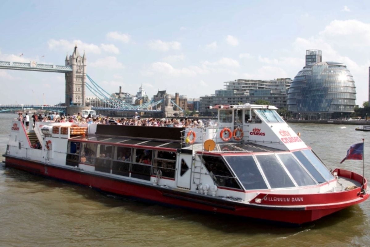 Thames Sightseeing Cruise for Two