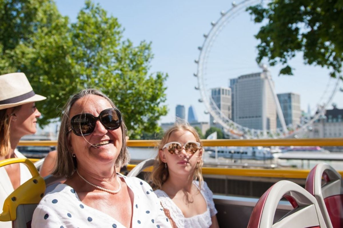 The Original London Kids Tour for Family of Four